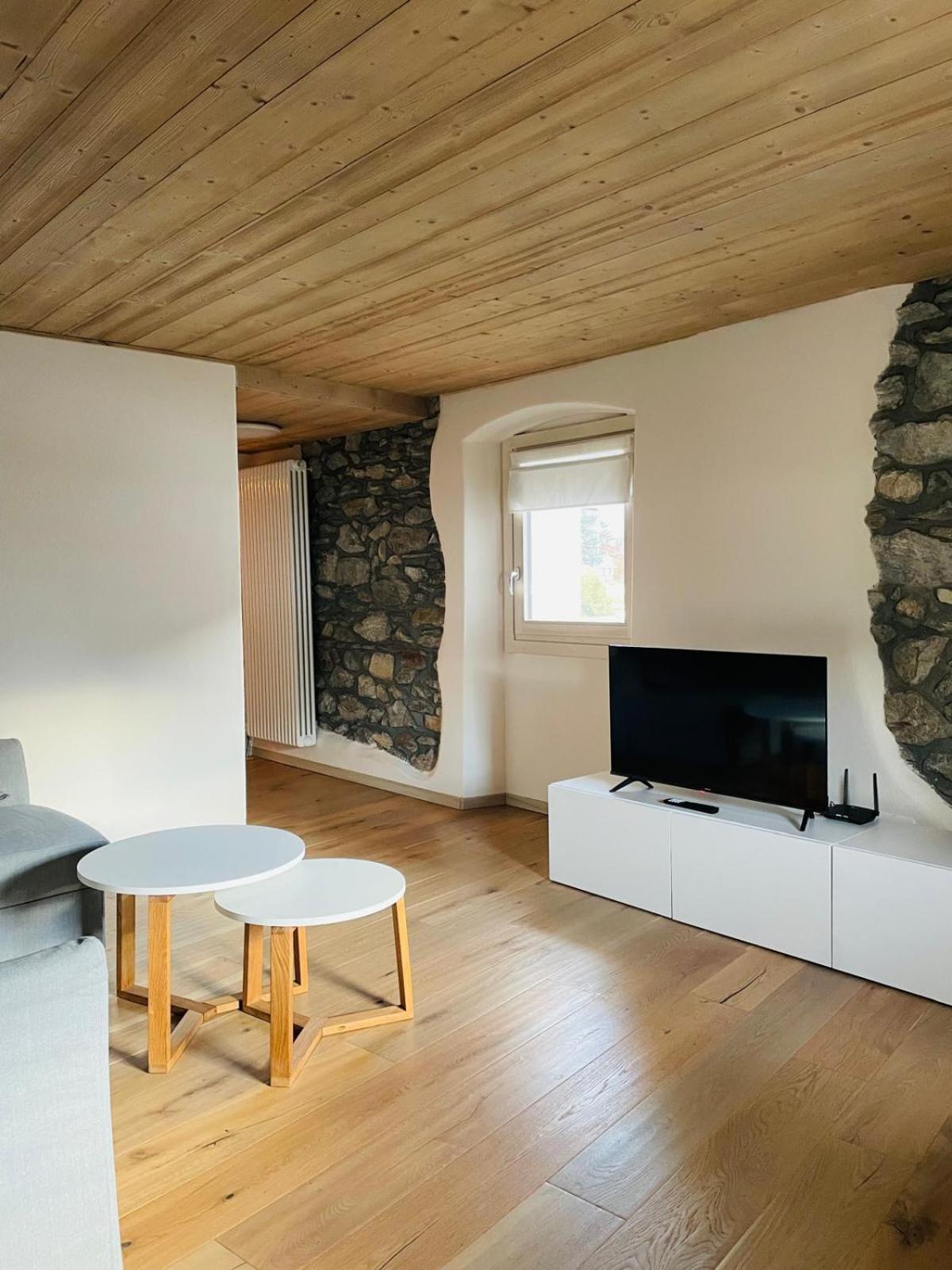 Aosta Holiday Apartments - Monte Zerbion Eksteriør billede
